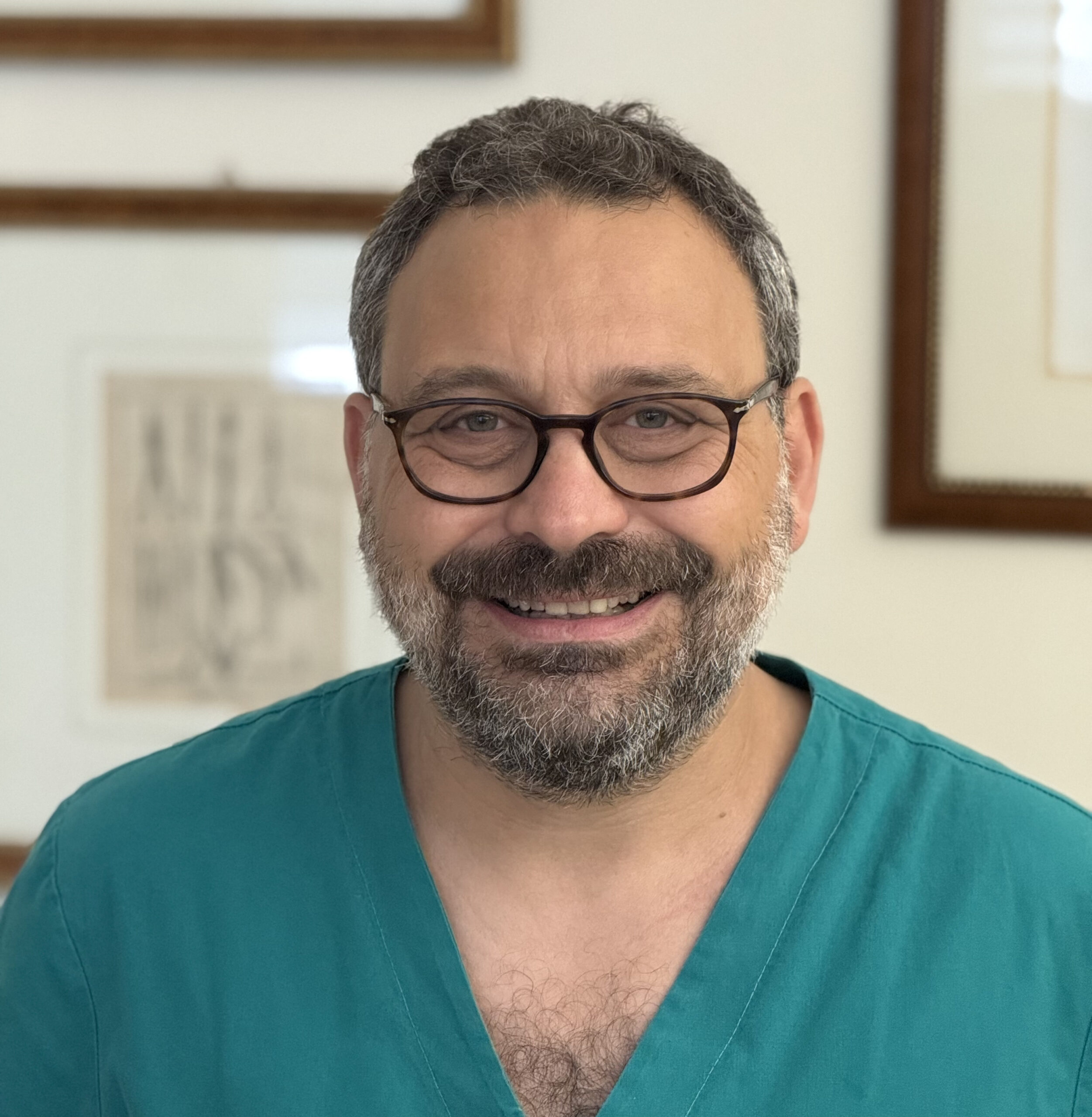 Dott. Francesco Giovinazzo, Chirurgo del Ciolonretto, fegato e pancreas. Visita chirurgica